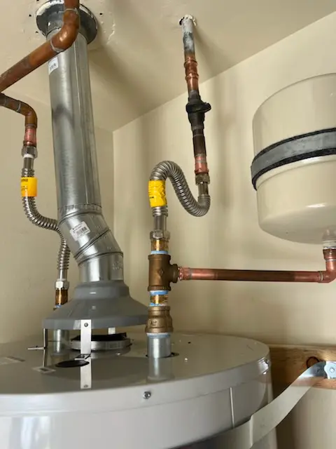 Water heater installation and plumbing repair in Redwood City